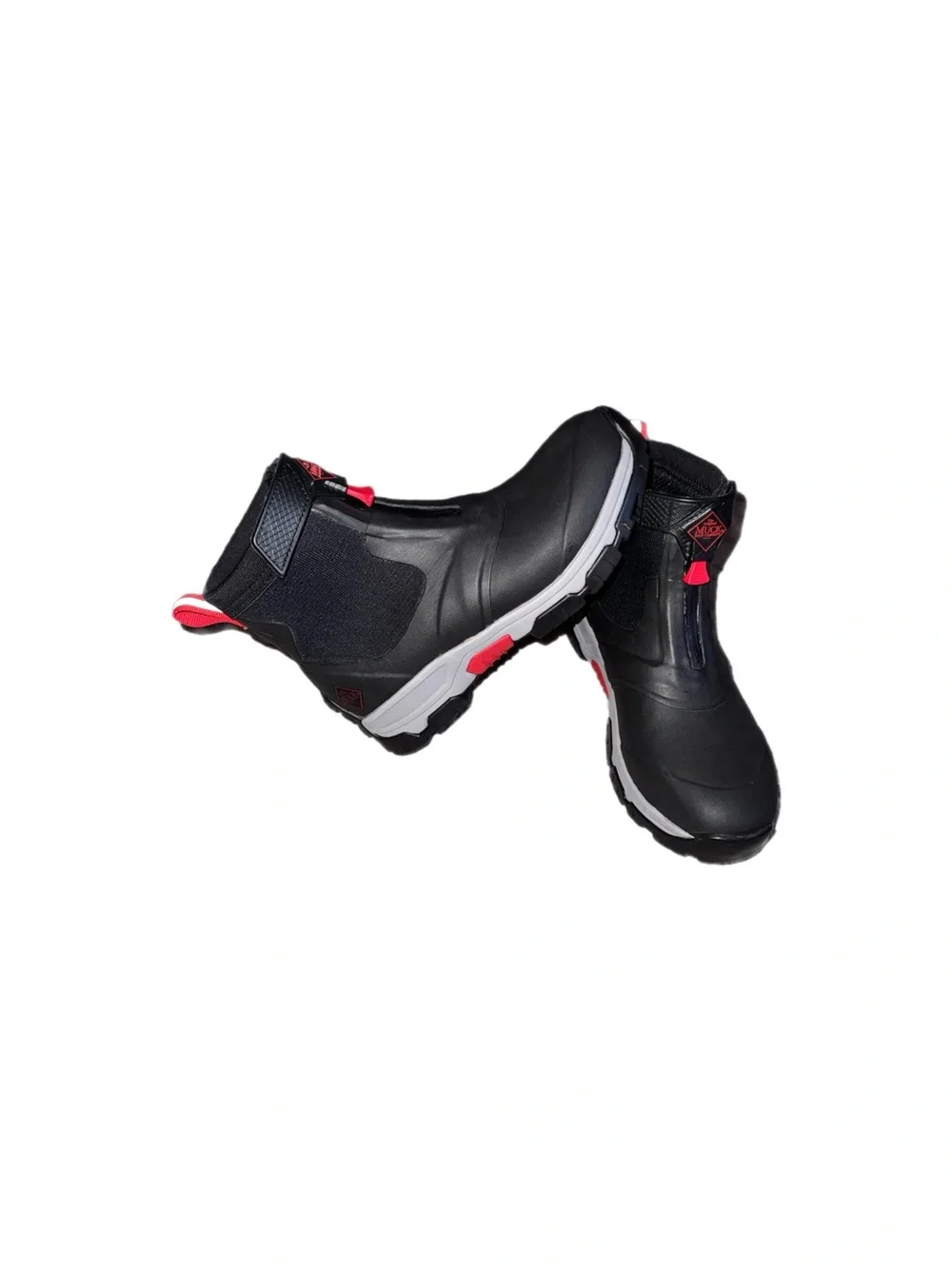 Black and red mens mid Waterproof Muck Boots size 8